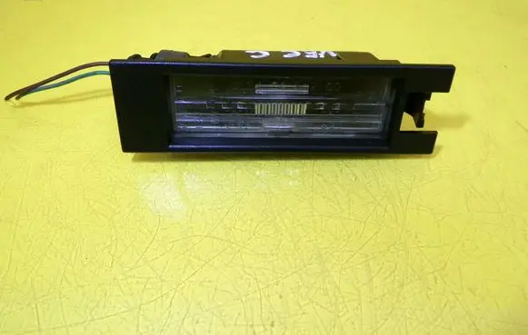 Opel Vectra C Number plate light 13251936