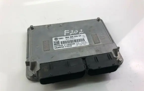 Audi A3 S3 8P Other control units/modules 06A906033EH F202