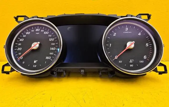 Mercedes-Benz E W213 Speedometer (instrument cluster) A2139000421