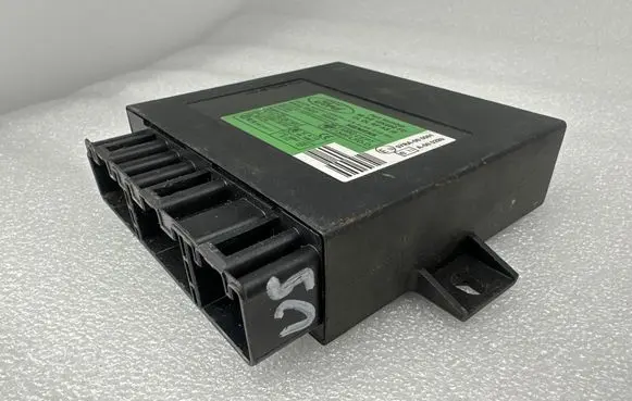 Ford Focus Comfort/convenience module 98AG15K600FD 5WK47240D