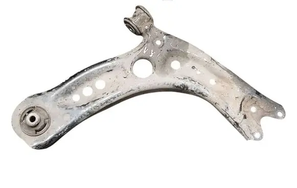 Skoda Octavia Mk3 (5E) Front lower control arm/wishbone 5Q0407152J