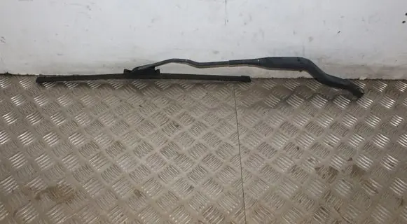 Dodge RAM 1500 DS Front wiper blade arm 55277449AC