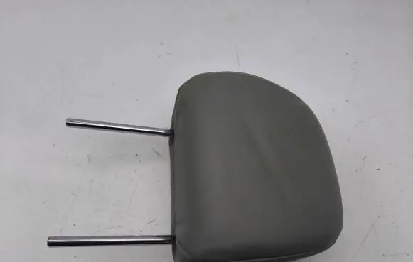 Lexus IS 220D-250-350 Front seat headrest 