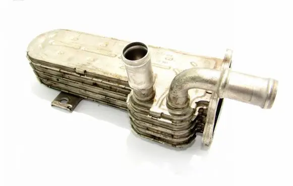 Skoda Octavia Mk2 (1Z) EGR valve cooler 03G131513J