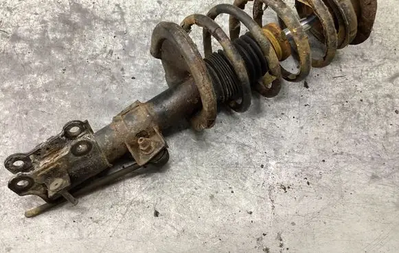 Volvo V70 Front shock absorber/damper 383351EGT