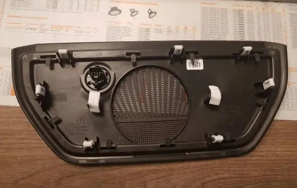 Dash center speaker trim cover