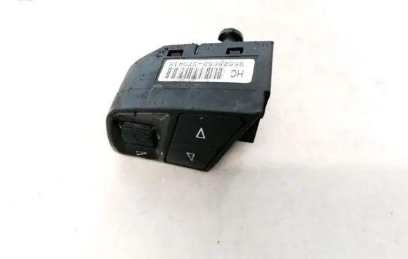 Opel Antara Steering wheel buttons/switches 96628662 070418