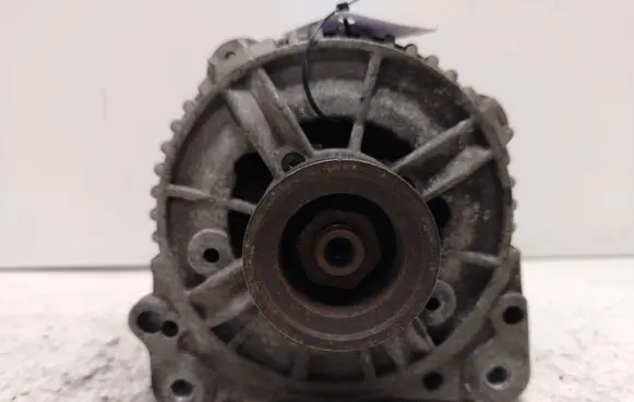 Volkswagen PASSAT B4 Generator/alternator