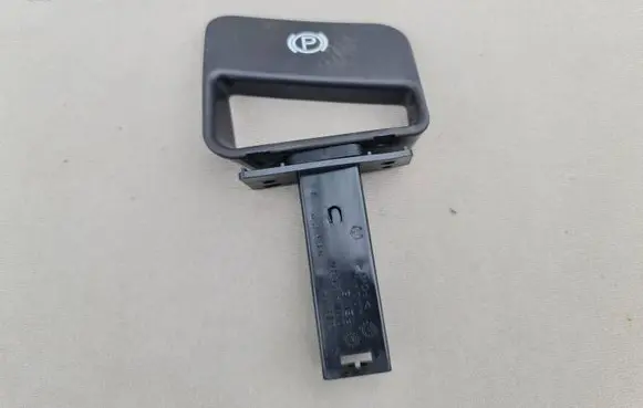 Chrysler 300M Hand brake release handle OQN42TRN 31897 58622