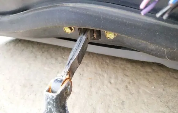 Toyota Avensis Verso Front door check strap stopper 