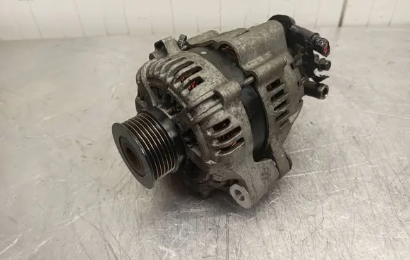 KIA Sportage Generator/alternator 3730027021 021319262