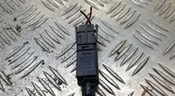 Volkswagen Transporter - Caravelle T4 Brake pedal sensor switch 191945515B