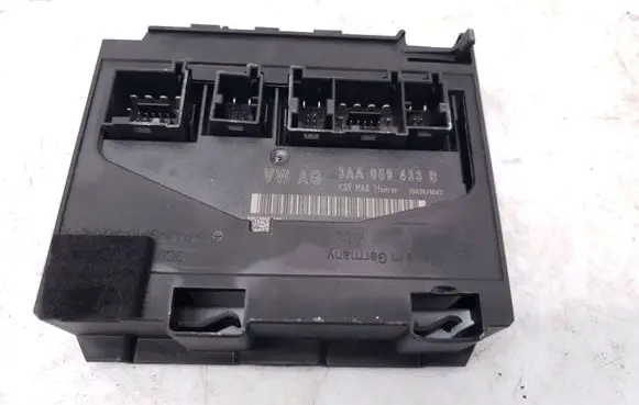 Volkswagen PASSAT B7 Comfort/convenience module 3AA959433B S0638H043