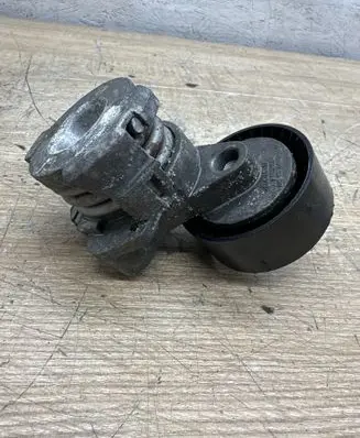 BMW 6 F06 Gran coupe Generator/alternator belt tensioner 7549873