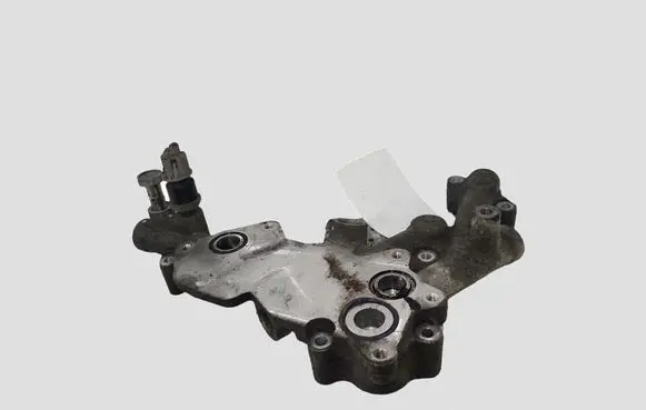 Toyota Avensis T250 Oil filter mounting bracket