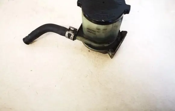 Power steering fluid tank/reservoir