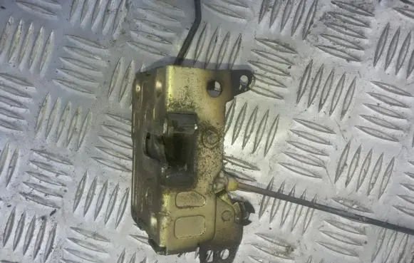 Iveco Daily 40.8 Front door lock