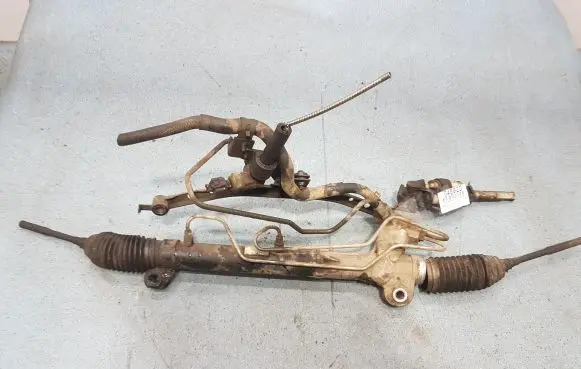 Nissan X-Trail T30 Steering rack 8h9009