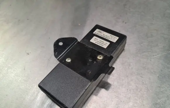 Ford Focus Phone control unit/module AP6F03CK02 98AP19K350AC