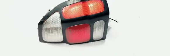 Mitsubishi Montero Rear/tail lights