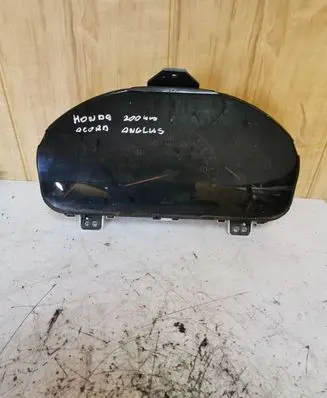 Honda Accord Speedometer (instrument cluster) HR0301 7810005000