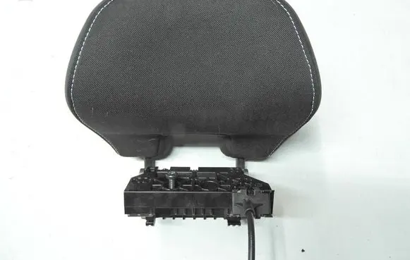 Volvo V40 Rear seat headrest 