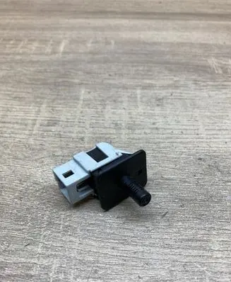 Mercedes-Benz A W168 Rear door sensor 1688207210