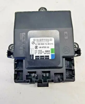 Mercedes-Benz A W169 Door control unit/module A1698207226 nr1939