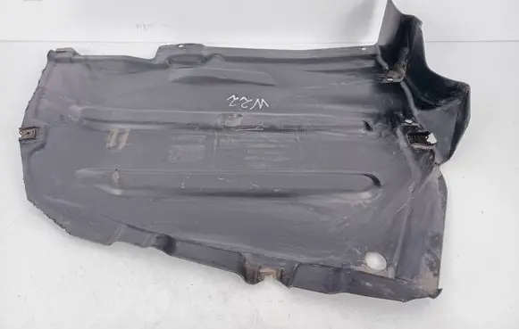 BMW 3 E92 E93 Front bumper skid plate/under tray 7128216