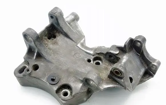 Peugeot 307 Engine mounting bracket 9649103280