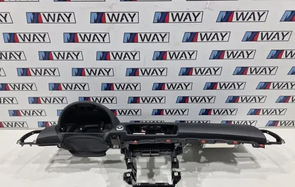 BMW 1 E81 E87 Dashboard 9158352