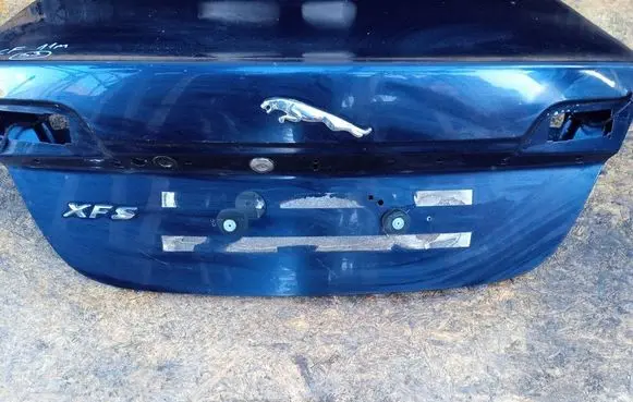 Jaguar XF Tailgate/trunk/boot lid