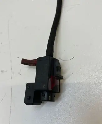 BMW 5 F10 F11 Turbo solenoid valve 70231800 10T257 7810831