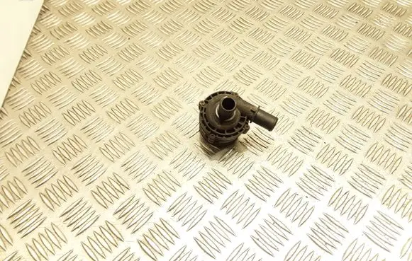 Nissan X-Trail T31 Electric auxiliary coolant/water pump 0392023015