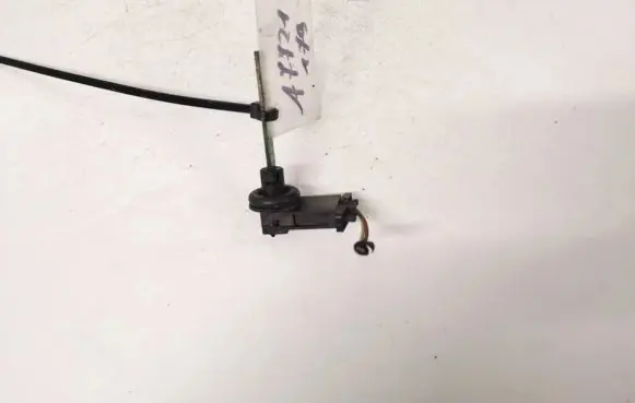 Audi A4 S4 B6 8E 8H Interior temperature sensor 4b0820539