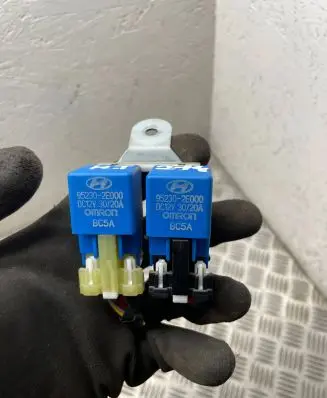 Hyundai Tucson JM Other relay 952302e000
