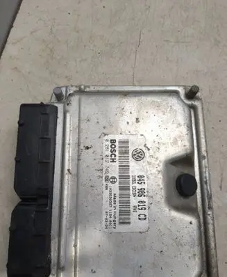 Skoda Roomster (5J) Engine control unit/module 045906019CD 0281012749 1039S20397