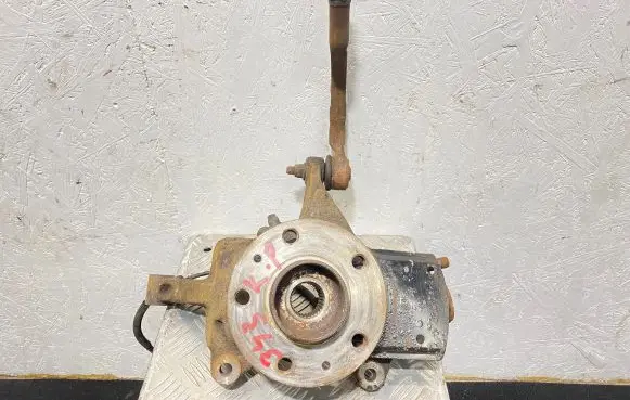 Renault Trafic III (X82) Front wheel hub