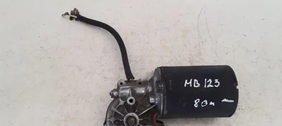 Mercedes-Benz 200 300 W123 Wiper motor 0390341076