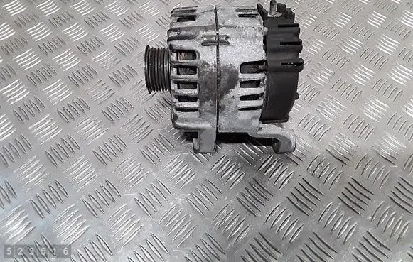BMW X1 E84 Generator/alternator 7802261 2543461D