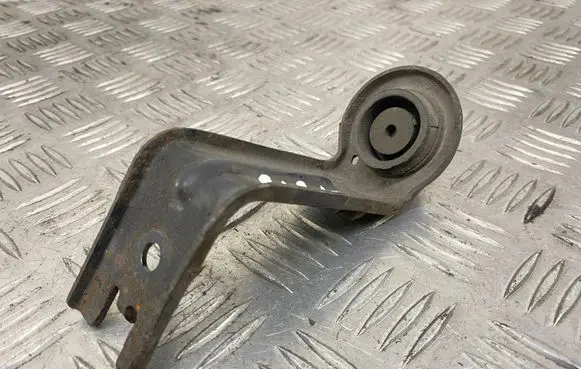 Toyota Verso Radiator support slam panel bracket 