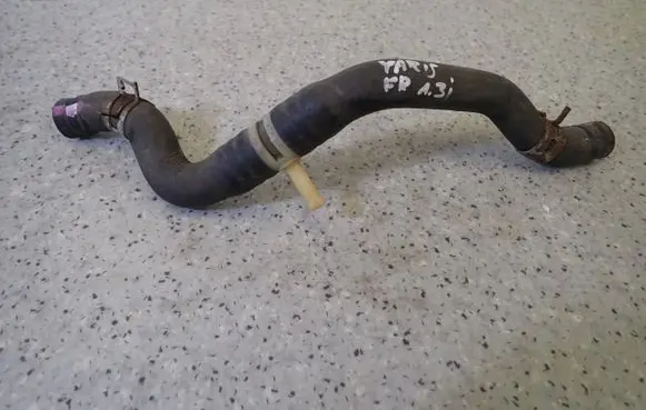 Toyota Yaris Engine coolant pipe/hose 