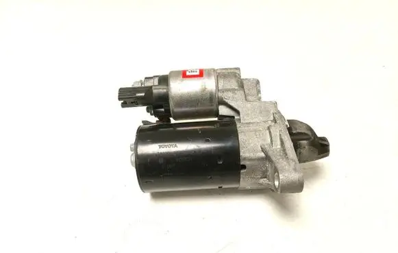 Toyota Avensis T270 Starter motor 281000T030