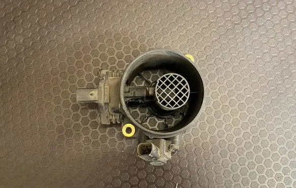 Mercedes-Benz C W204 Mass air flow meter A6460940048 0281002535
