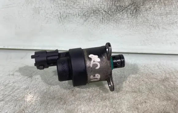Volvo XC90 Fuel pressure sensor 0928480548