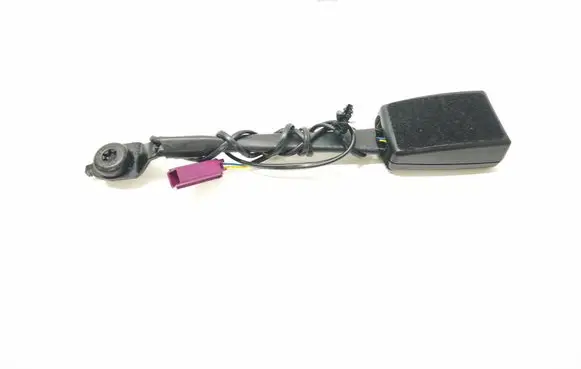 Ford Focus Front seatbelt buckle BM5161208ABW 620392200B