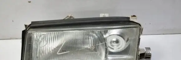 Skoda Octavia Mk1 (1U) Headlight/headlamp 24608501LI