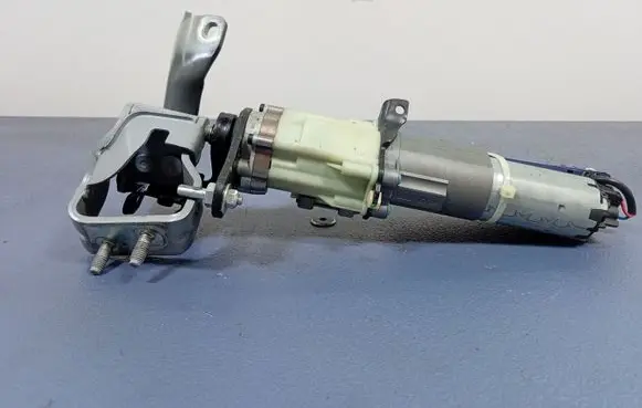 Audi Q7 4L Holder (bracket) 4L0827852D