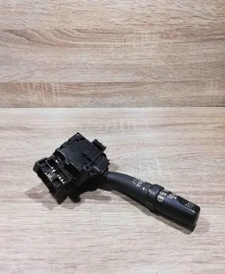 Toyota Corolla Verso E121 Wiper control stalk 8465205170 173821