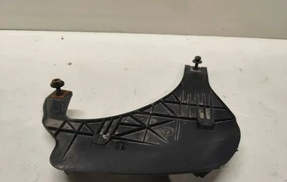 Audi A4 S4 B6 8E 8H Headlight/headlamp mounting bracket